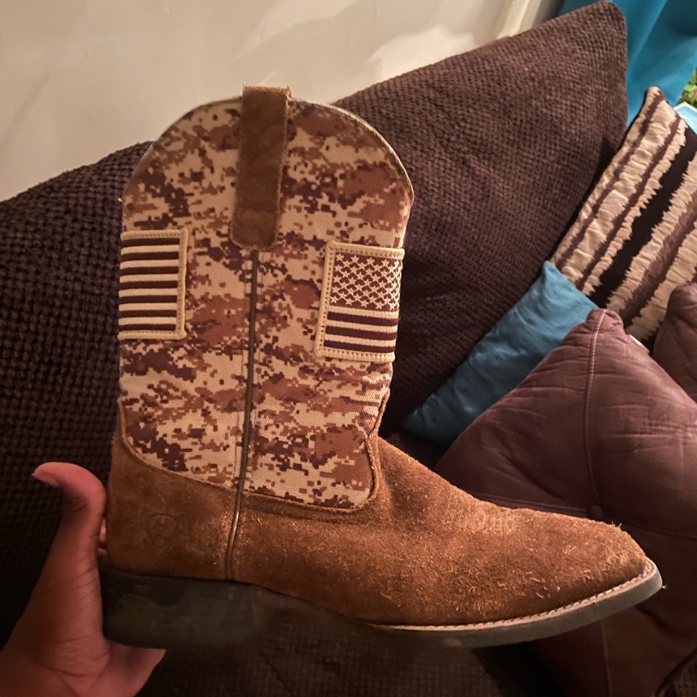 Lariat Cowboy boots